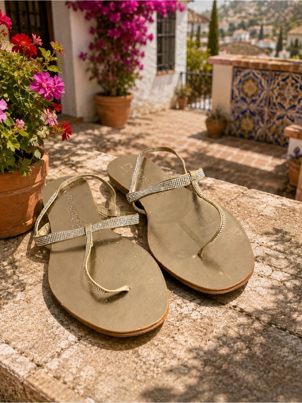 Pedro Garcia Metallic Gold tan Rhinestone T-Strap Sandals 39/9 made in Spain
